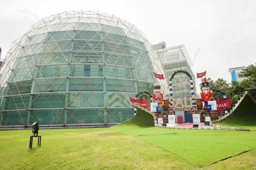 The Motley House Pansiyon Bangkok Dış mekan fotoğraf