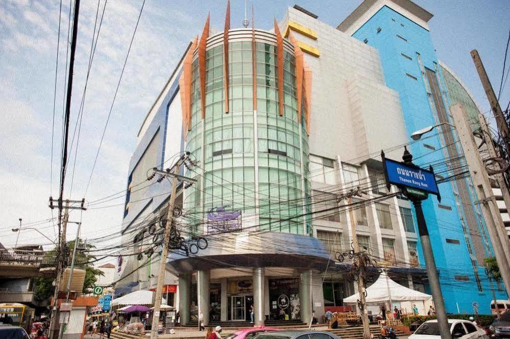 The Motley House Pansiyon Bangkok Dış mekan fotoğraf